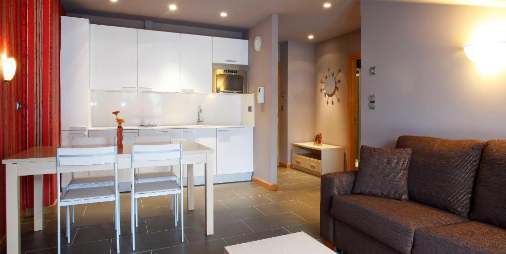 Apartamentos Spa Cueto Cangas de Onís Room photo
